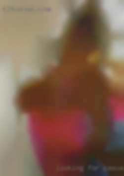 Looking for casual fun, possible uncut cock at swingers FWB.